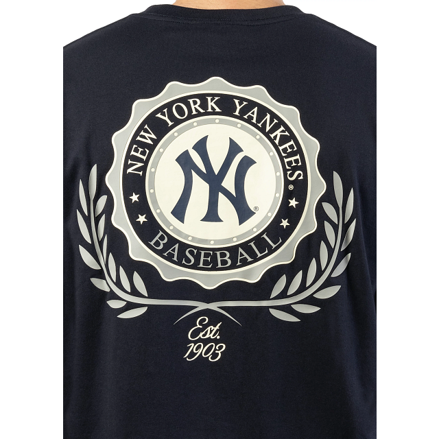 Playera Manga Corta New York Yankees MLB Book Club
